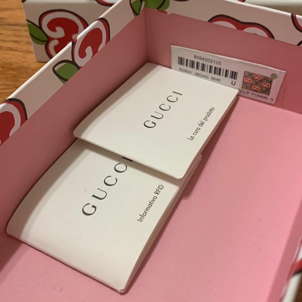 Gucci Wallet - Picture 6 of 13